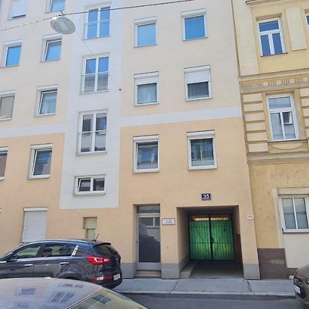 Quiet & Stylish Apartment In Vienna For 4 Guests Ngoại thất bức ảnh
